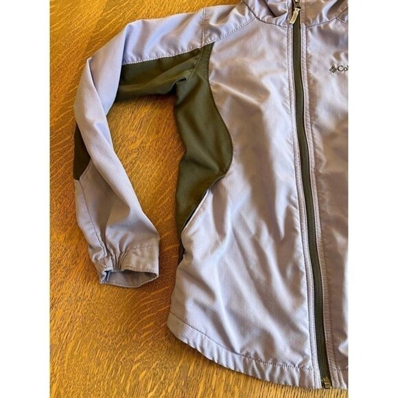 Columbia Girl’s Light Jacket size M 10/12 - Picture 3 of 9